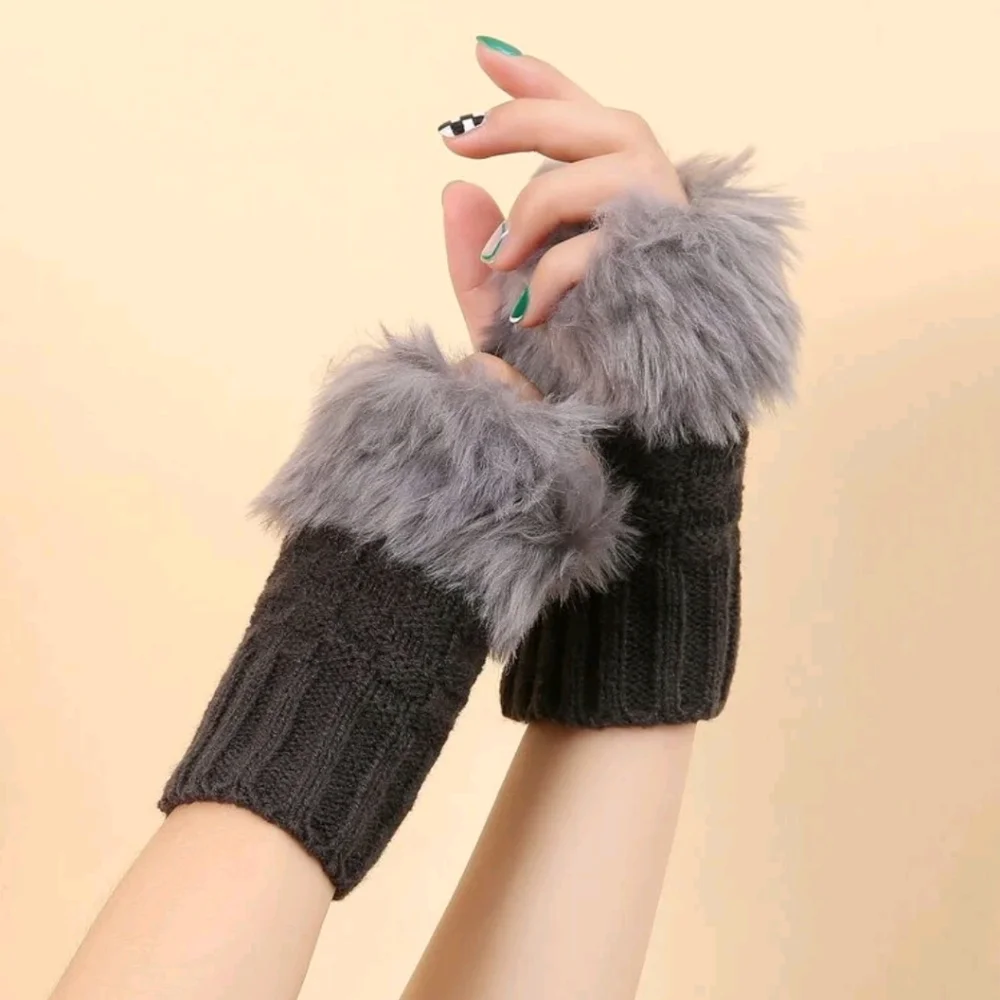 Fingerless Fur Gloves